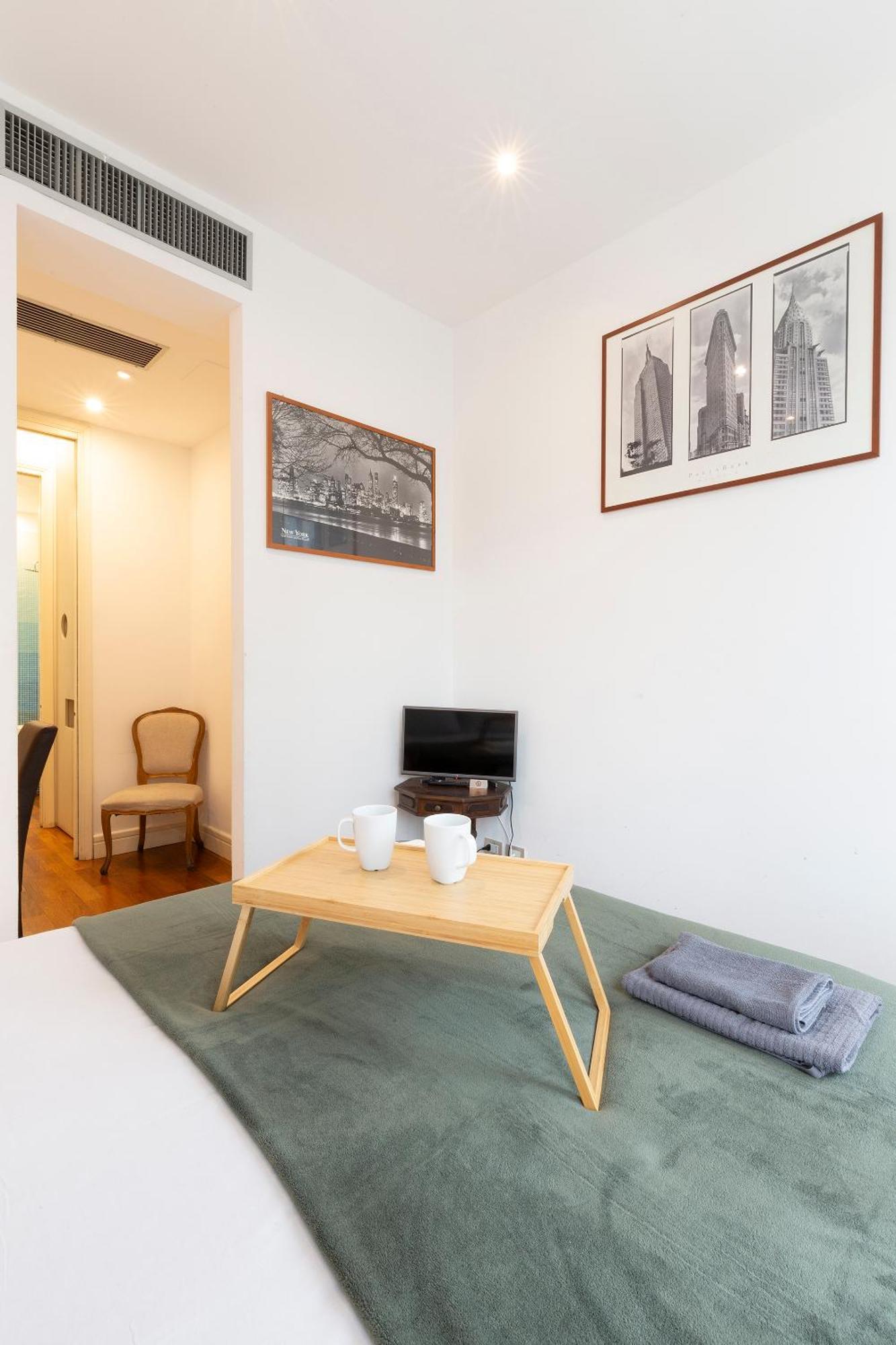 Vittore Rooms & Apartment Milão Exterior foto